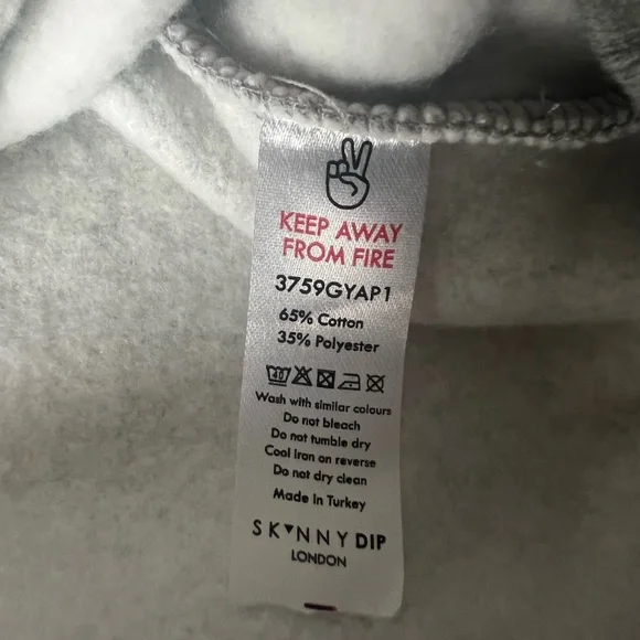 NEW Bambi Thumper Disney Sweatshirt XLarge - Picture 9 of 10